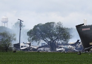 Техас - пожежа - вибух - завод - Мер техаського міста повідомив про кількість загиблих на заводі