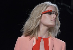 Google Glass заборонили позичати