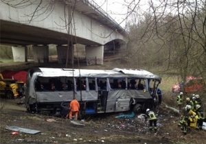МЗС з ясовує, чи були українські діти в автобусі, який потрапив у ДТП в Бельгії