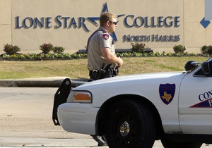 Новини США - Різанину в коледжі Lone Star влаштував студент, кількість жертв зросла до 15 - ЗМІ