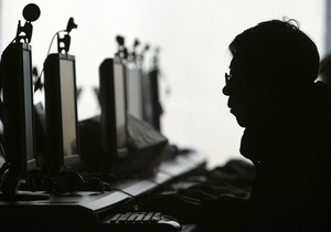 Хакерські атаки - Хакери розмістили в інтернеті особисті дані глави Секретної служби США