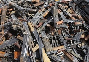 Прикордонники - зброя - контрабанда - Українські прикордонники стали затримувати більше зброї