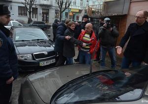 DW: Скасування депутатської недорканності - політичний блеф?