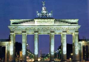 Бранденбурзькі ворота - Німеччина