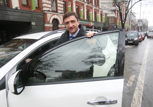 Корреспондент: Відняли кермо. Нове мито на імпортні автомобілі спричинило хвилю обурення й протестів