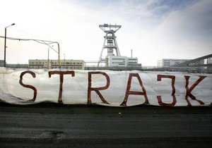Новини Польщі - страйк -  У Польщі понад 100 тисяч осіб проводять загальний страйк