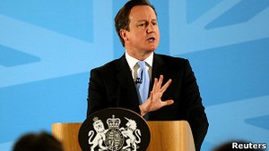 Британія зменшить доступ мігрантів до соціальної допомоги