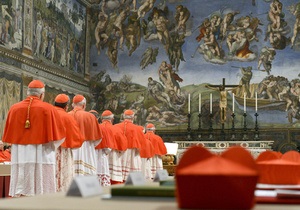 ЗМІ: Папа Римський не отримує зарплату