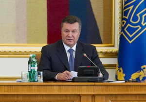 Янукович наказав до кінця червня розібратися з LNG-терміналом