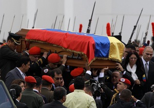 Тіло Чавеса перевезли у Музей революції