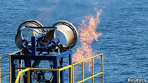 Японія першою у світі видобула газ із гідрату метану