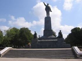 Севастопольський пам ятник Леніну охоронятиме міліція