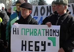 DW: Банкрутство українських авіакомпаній з політичним присмаком