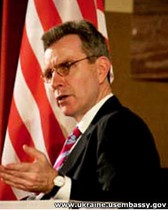 Новим послом США в Україні стане Джеффрі Пайятт