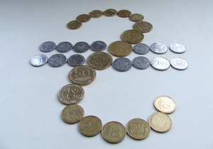 Долар на міжбанку наближається до 8,15 грн, євро впав на 16 копійок