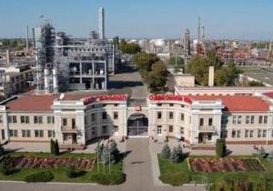 Курченко - Газ Україна - Росіяни можуть поступитися Одеським НПЗ бізнесу нового власника Металіста