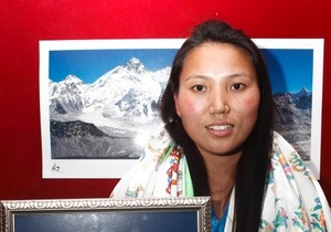 Непал - Книга рекордів Гіннеса - альпіністка