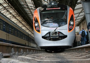 Новини Черкаської області - У Черкаській області потяг Hyundai збив на смерть людину
