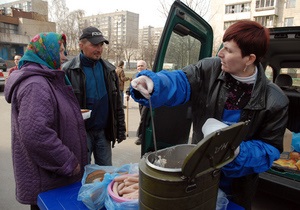 DW: Гуманітарна ізоляція. Українські знедолені досі чекають на різдвяні подарунки