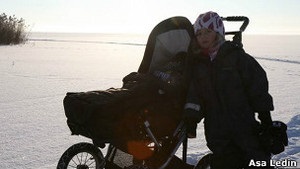 Скандинавські малюки взимку сплять на морозі