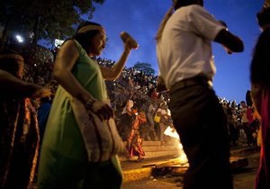 У Венесуелі індіанці провели ритуал за одужання Чавеса