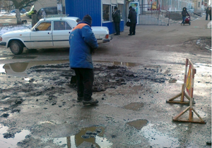 Укравтодор усунув 45% ям на основних дорогах України