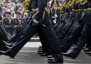 Одеська міськрада вирішила виплачувати по 800 грн надбавки до пенсії учасникам параду Перемоги в Москві