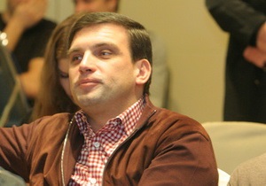 Вбивство Щербаня - справа Тимошенко - Екс губернатор Донецької області не зміг приїхати до суду у справі Щербаня через гіпертонічну хворобу. Син стверджує, що він здоровий
