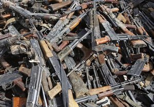 Україна не потрапила в Топ-100 виробників зброї через недоступність даних
