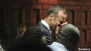 Бігун Пісторіус заплакав у суді