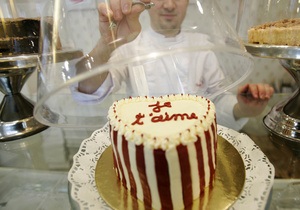 новини Києва - У Києві презентують 200-кілограмовий весільний торт