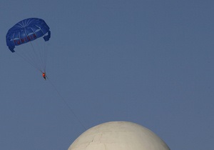 Американець дивом вцілів, увпавши з висоти чотирьох кілометрів з несправним парашутом