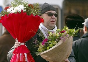 На День закоханих москвичі можуть купити букет за десятки тисяч доларів