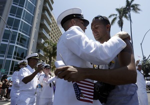 Пентагон забезпечив пільгами військовослужбовців, які перебувають у гомосексуальних стосунках
