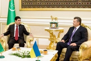 Українці побудують аеропорт і два мости в Туркменістані