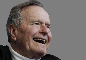 Хакер зламав особисту пошту Джорджа Буша-старшого