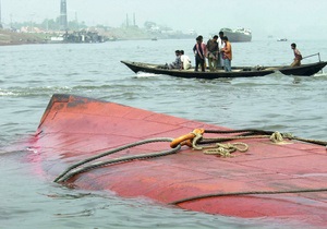 Новини Бангладеш - У Бангладеш затонув пасажирський пором, щонайменше 60 осіб зникли безвісти