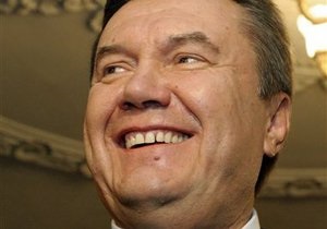 Янукович - Янукович хоче повторити телевізійні подвиги Путіна