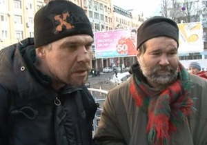 У столичний супермаркет, де проводив рейд Азаров, не пустили двох безпритульних