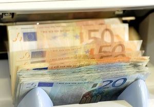 Курс валют: євро продовжив безперервне зростання