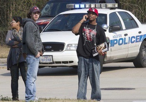 У США невідомий влаштував стрілянину в офісі