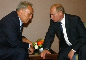 Казахстан планує позбутися російського бензину заради співпраці з Китаєм