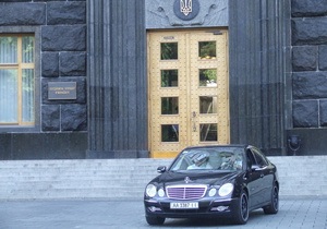 DW: Нове законодавство - солодкі умови для тендерних зловживань?