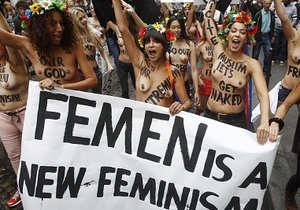 Активістки FEMEN відкриють філії в Німеччині