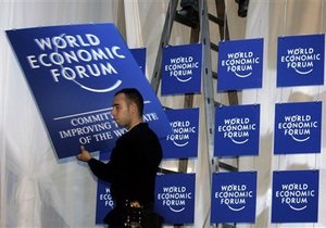 Глава російського ВТБ у Давосі виправдовував світових банкірів, вважаючи їх невинними в кризі