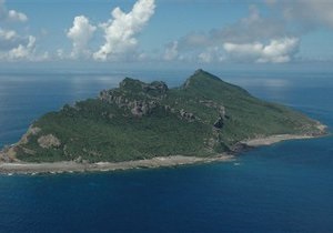 Кораблі китайських ВМС увійшли в територіальні води Японії поблизу спірних островів