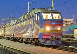 После замечаний Януковича глава мининфраструктуры встретился с профсоюзами, дав обещание не  отдавать железные дороги в частные руки