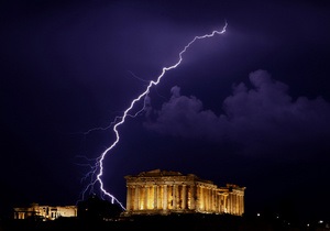 Греція криза - після допомоги ЄС Афіни просять компенсації за Другу світову