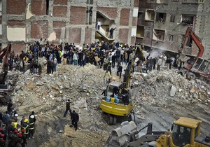 В Олександрії обрушився житловий будинок, загинуло 17 осіб