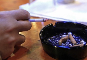 Заборона куріння - У Харкові не дотримуються антитютюнового закону, міліція не виписала жодного штрафу